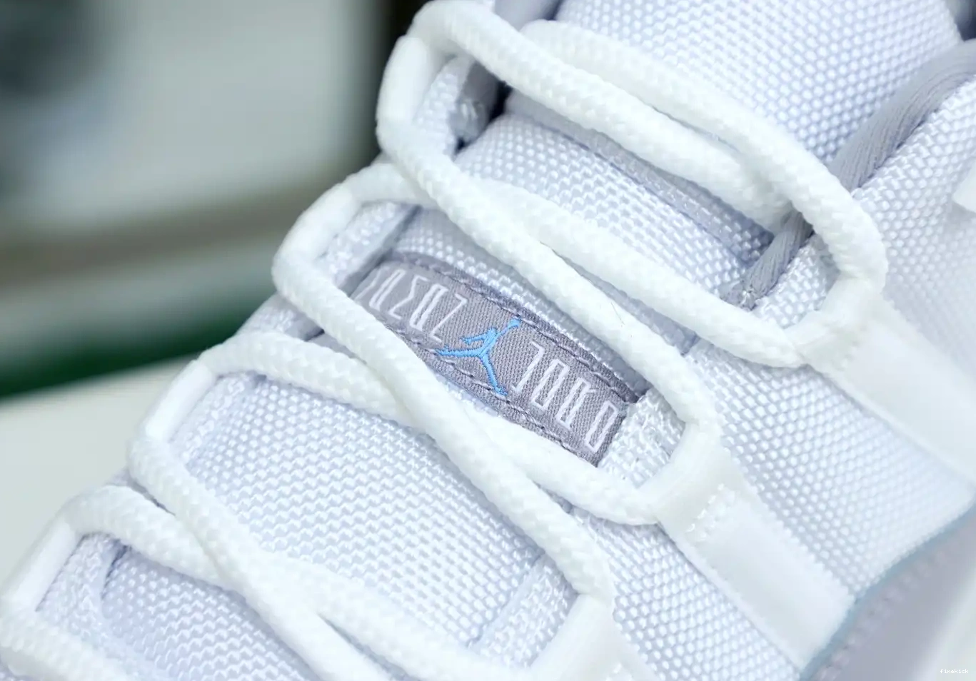 Air 
